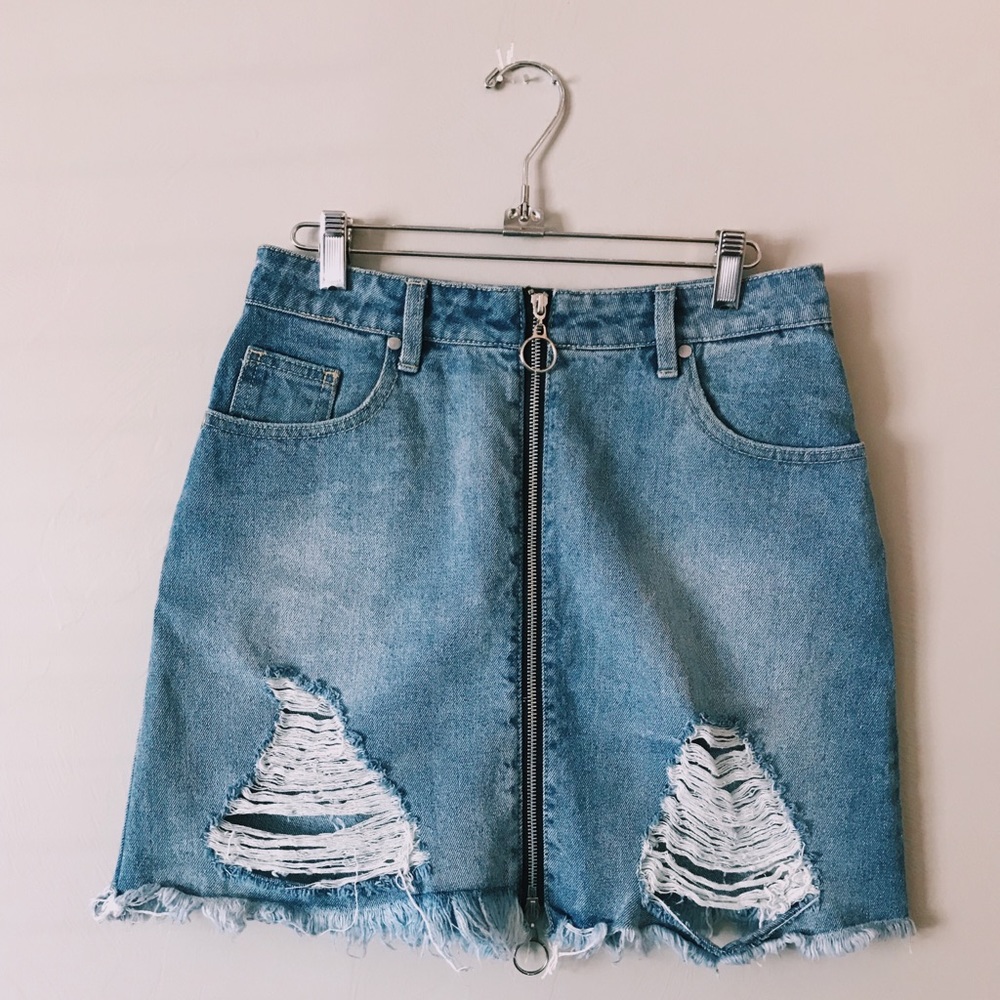 Zip jean skirt